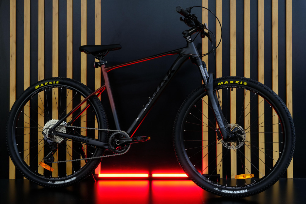 LORAK Sel 9910 Матовый Красный/Чёрный рама 19 (на рост 171-182)